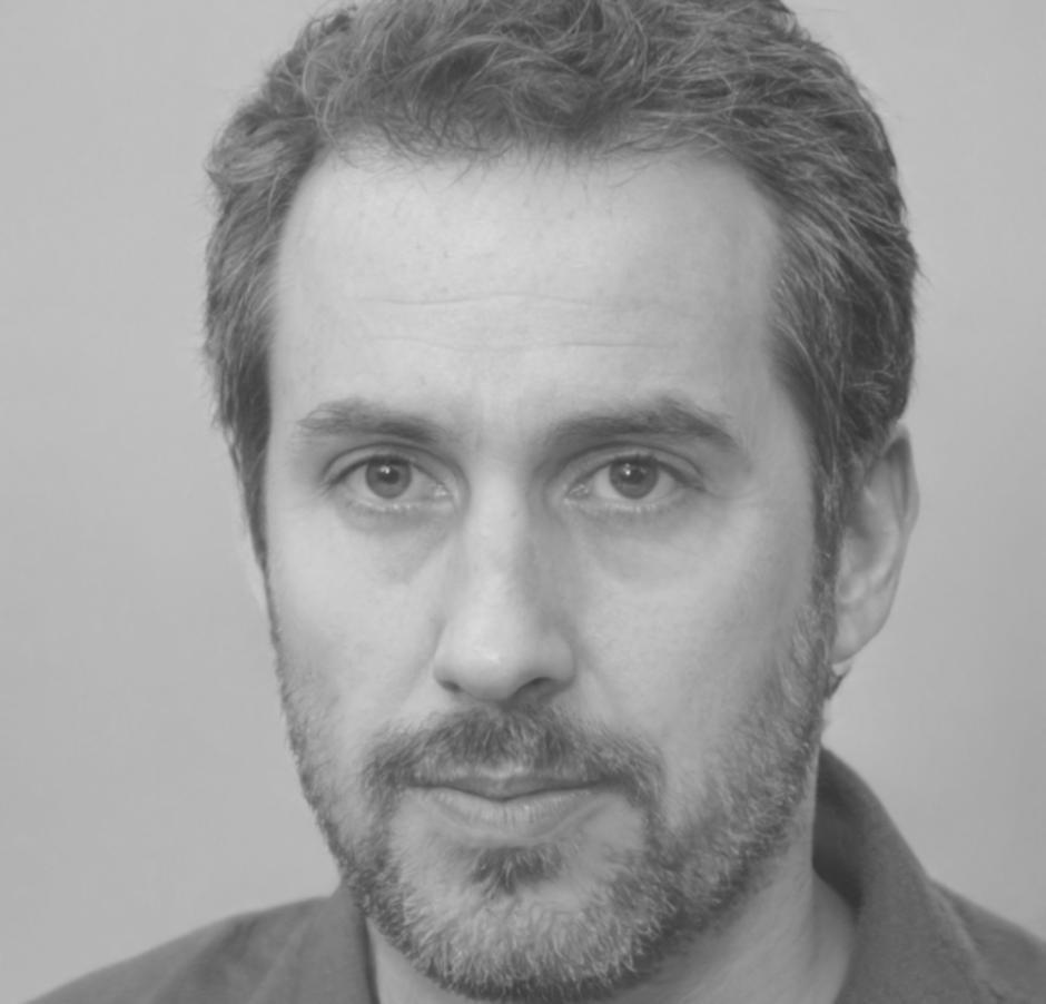Portrait de Pierre Dubois, conseiller financier